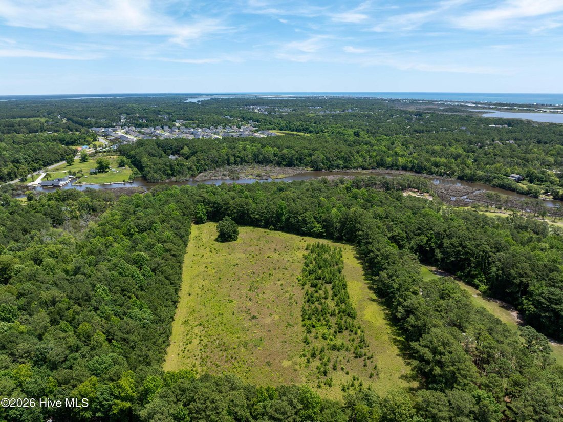 Land in North Topsail Beach, North Carolina, United States 4 - 18987101