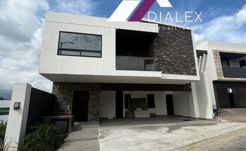 House in Santiago, Nuevo Leon, Mexico 1