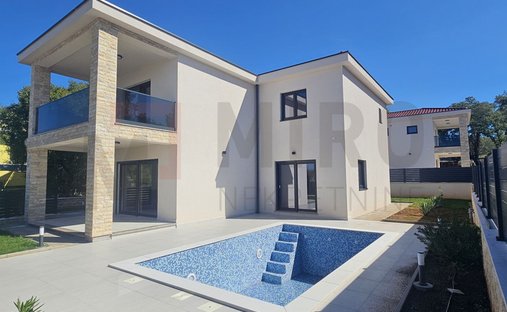 House in Malinska, Primorje-Gorski Kotar County, Croatia 1
