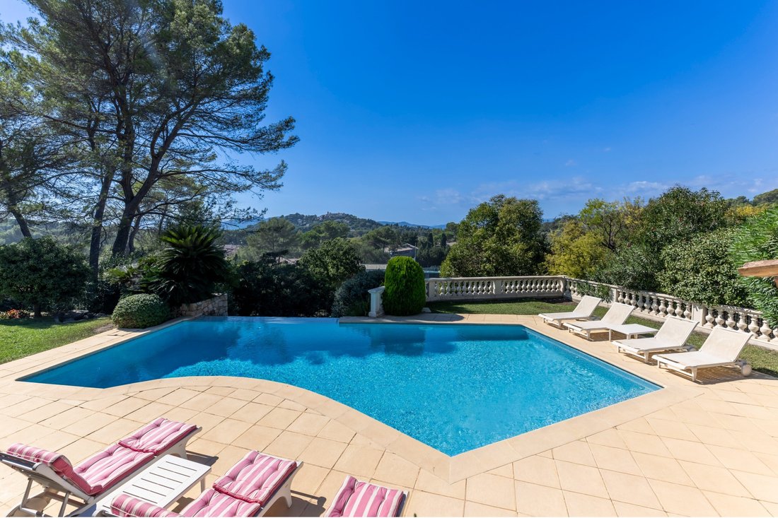 House in Mougins, Provence-Alpes-Côte d'Azur, France 5 - 18989135
