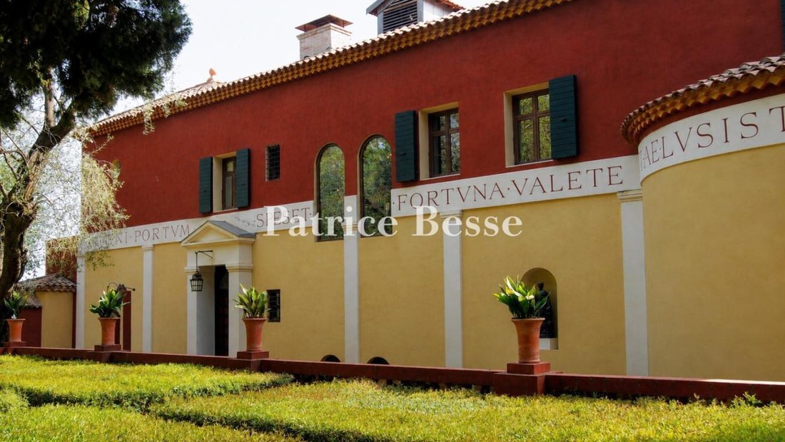 Villa in Menton, Provence-Alpes-Côte d'Azur, France 3 - 18989500