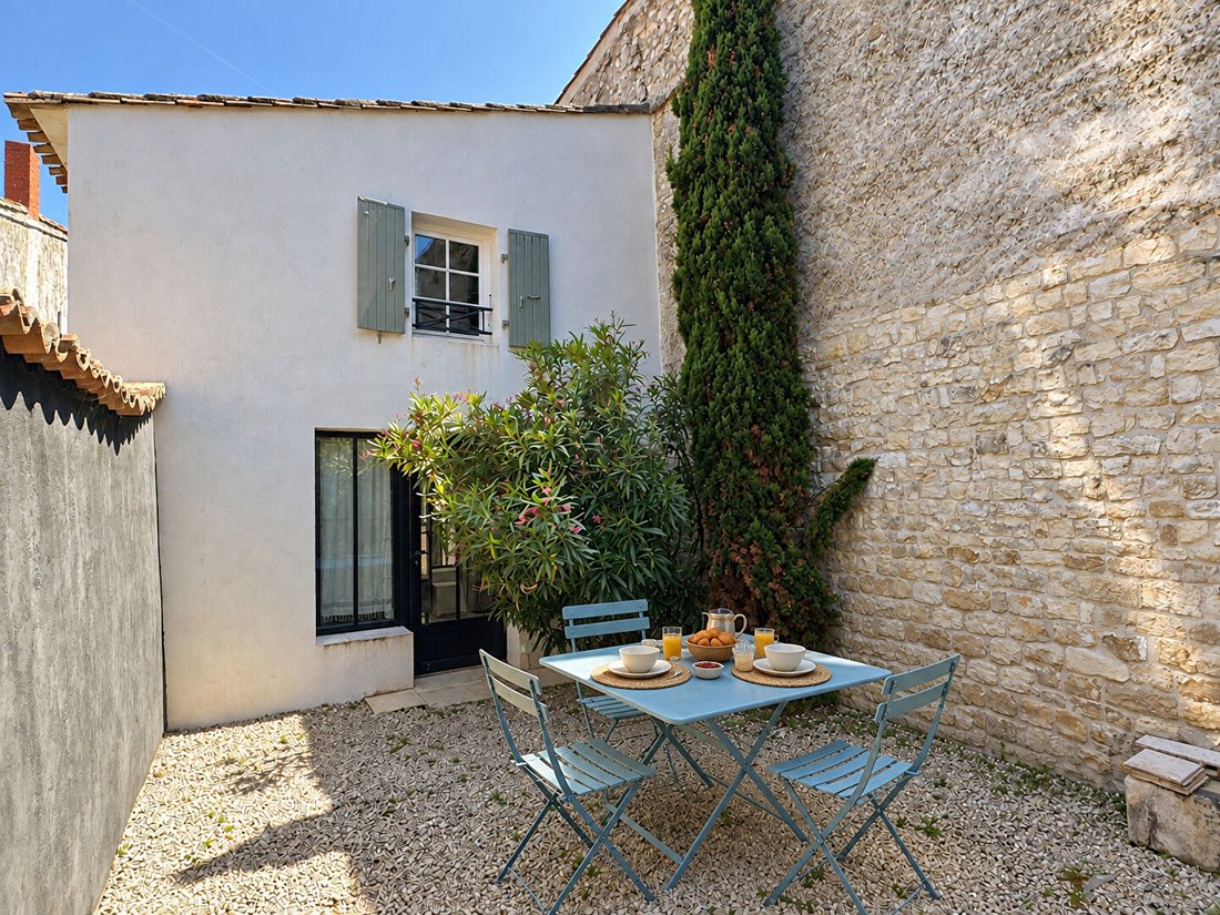 House in Sainte-Marie-de-Ré, Nouvelle-Aquitaine, France 4 - 18597979