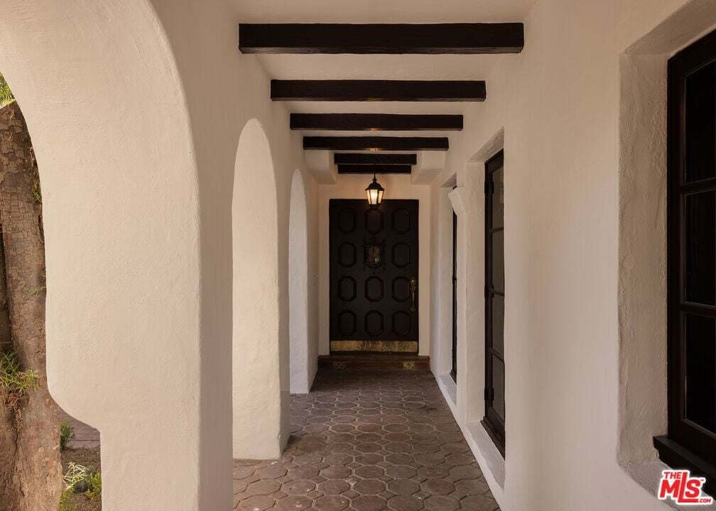 House in Los Angeles, California, United States 3 - 18988096