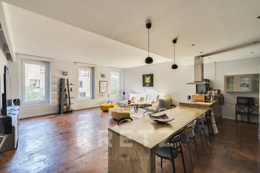Apartment in Castellane, 6e Arrondissement, Marseille 4 - 18989943