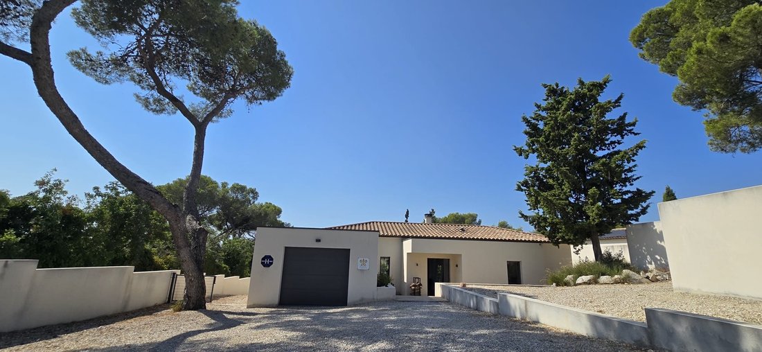 Villa in La Gazelle, Nimes, France 2 - 18990608