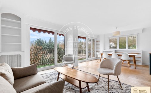 Apartment in Saint-Cloud, Ile-de-France, France 1