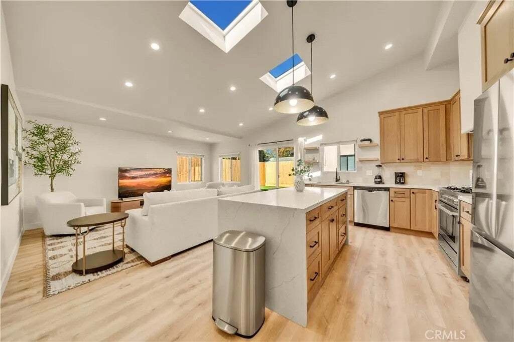 House in Los Angeles, California, United States 4 - 18988981