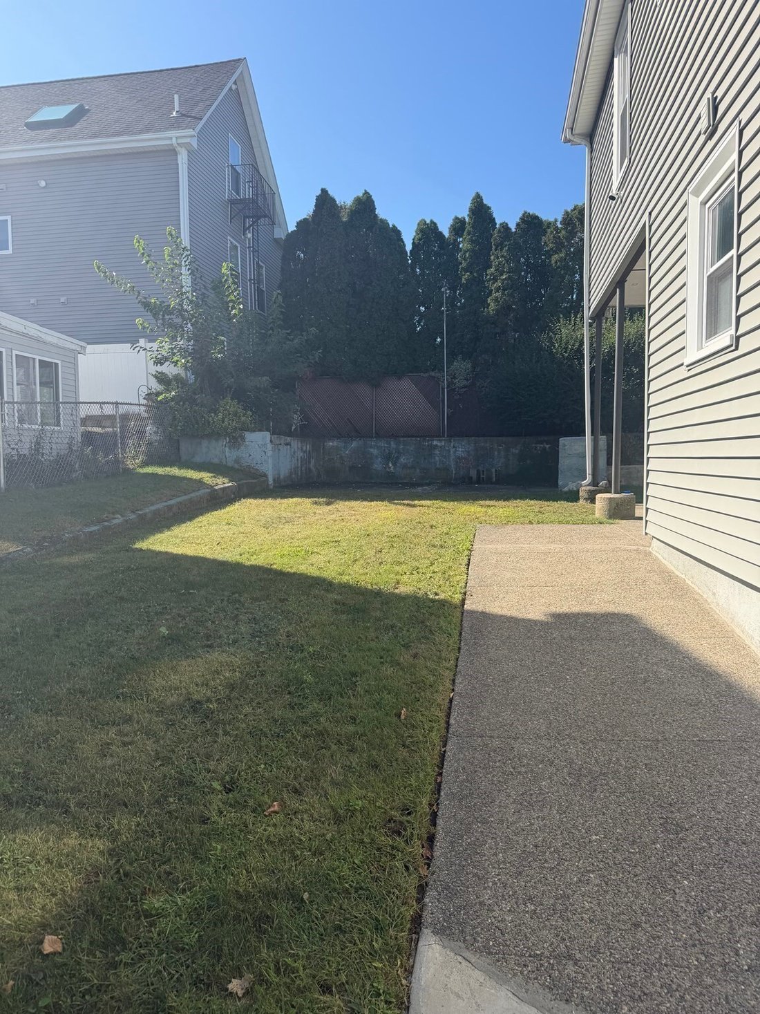 Chelsea, Massachusetts, United States 5 - 18990377