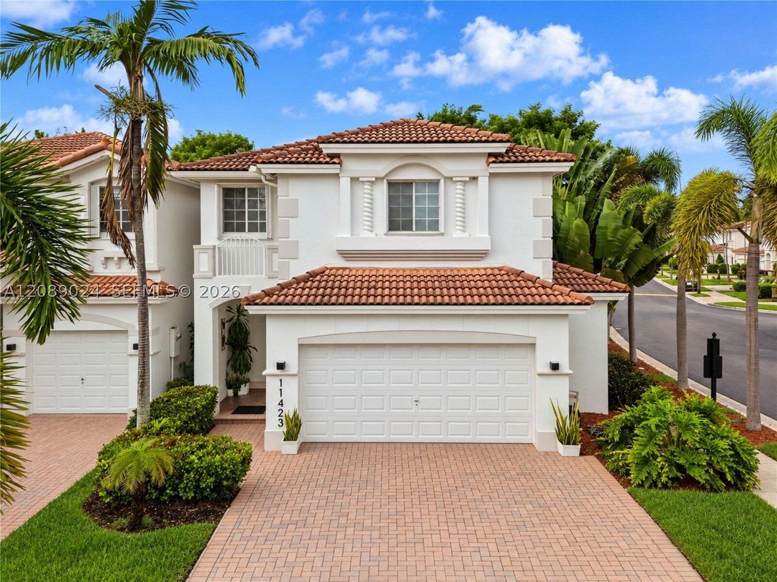 House in Doral, Florida, United States 1 - 18988325