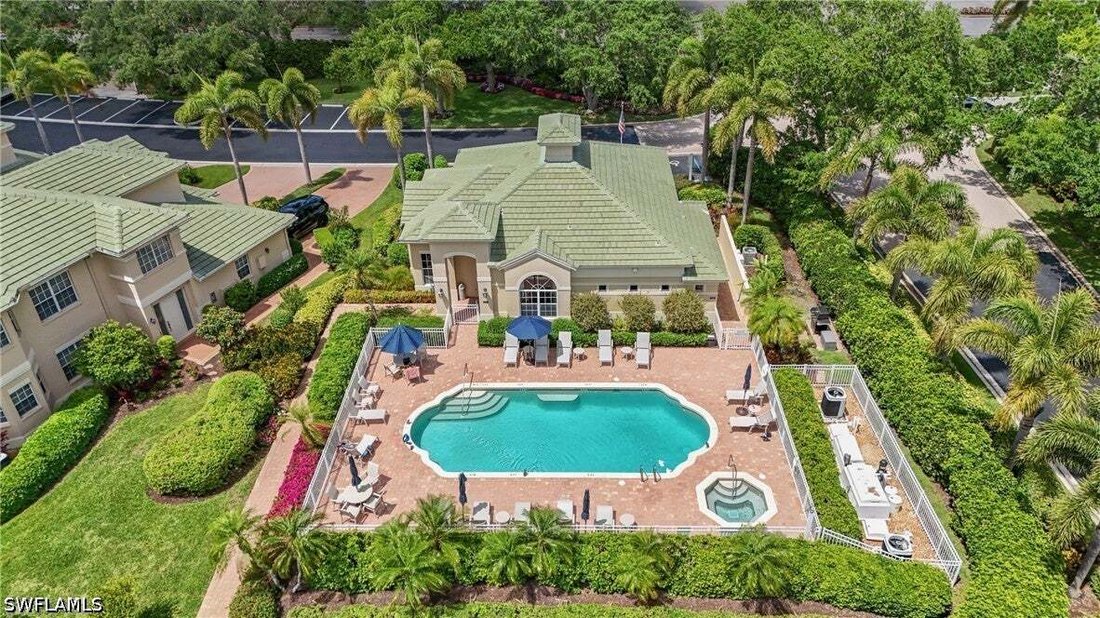 Condo in Naples, Florida, United States 5 - 18987622