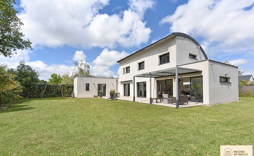 Villa in Escoublac, La Baule-Escoublac, France 1