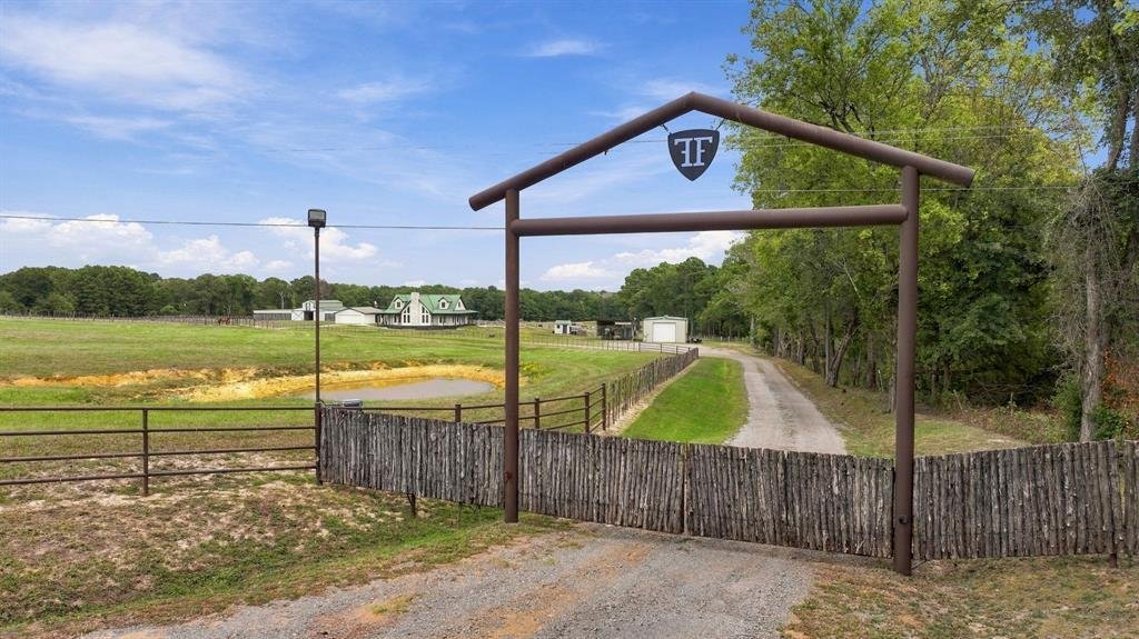 Farm Ranch in Troup, Texas, United States 2 - 18988713