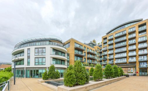 Apartment in Little Ealing, Hounslow, England 1