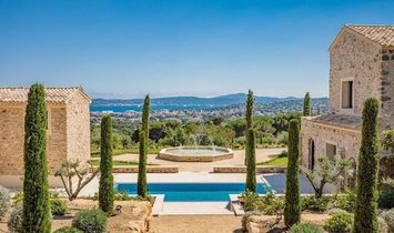 House in Ville-Les Saquedes-Le Bouillonnet, Sainte-Maxime, France 1