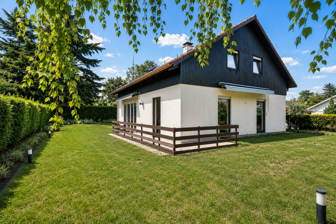 Villa in Genthod, Canton of Geneva, Switzerland 1 - 18990761