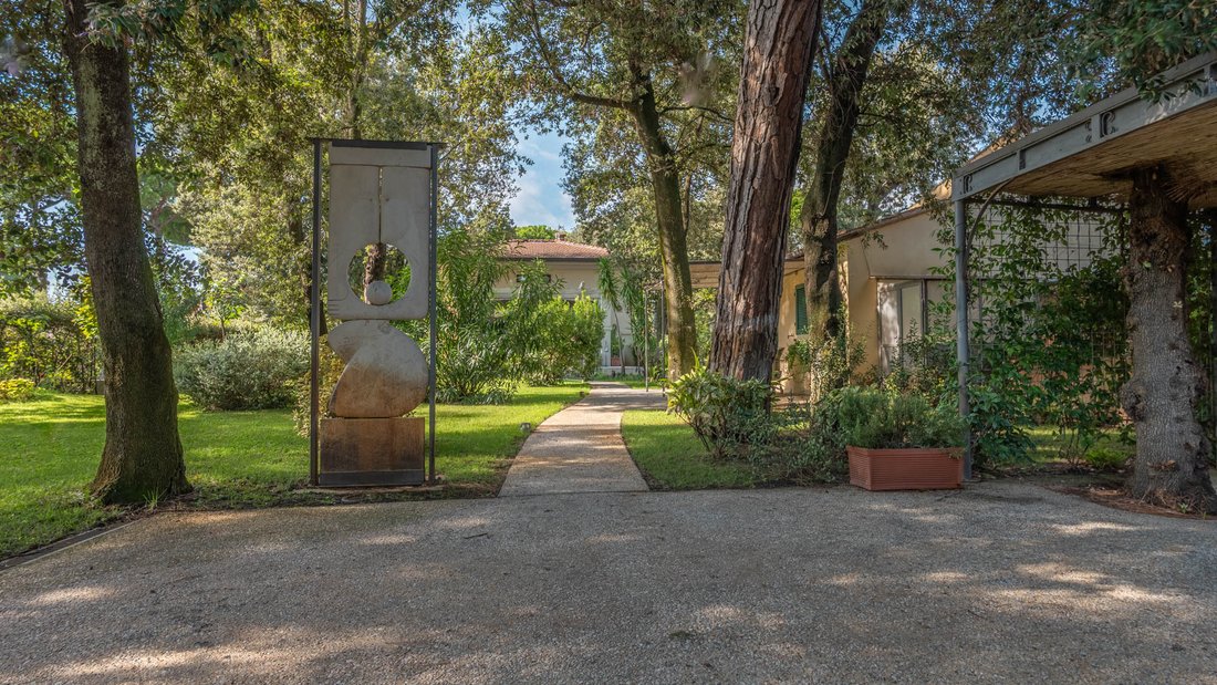 Villa in Camaiore, Tuscany, Italy 5 - 18990763