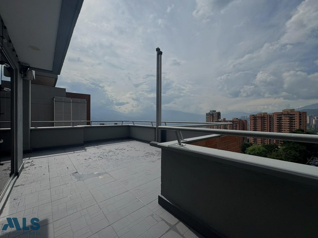 Apartment in Medellín, Antioquia, Colombia 1 - 18991254