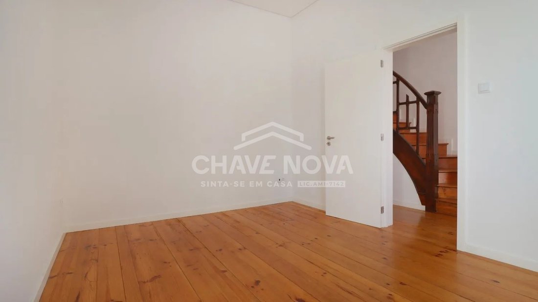 Townhouse in Paranhos, Porto District, Portugal 4 - 18990960