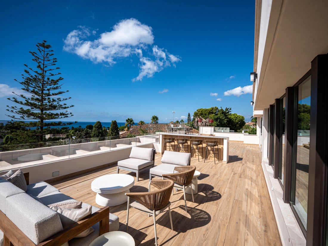 Villa in Marbella, Andalusia, Spain 4 - 18990833