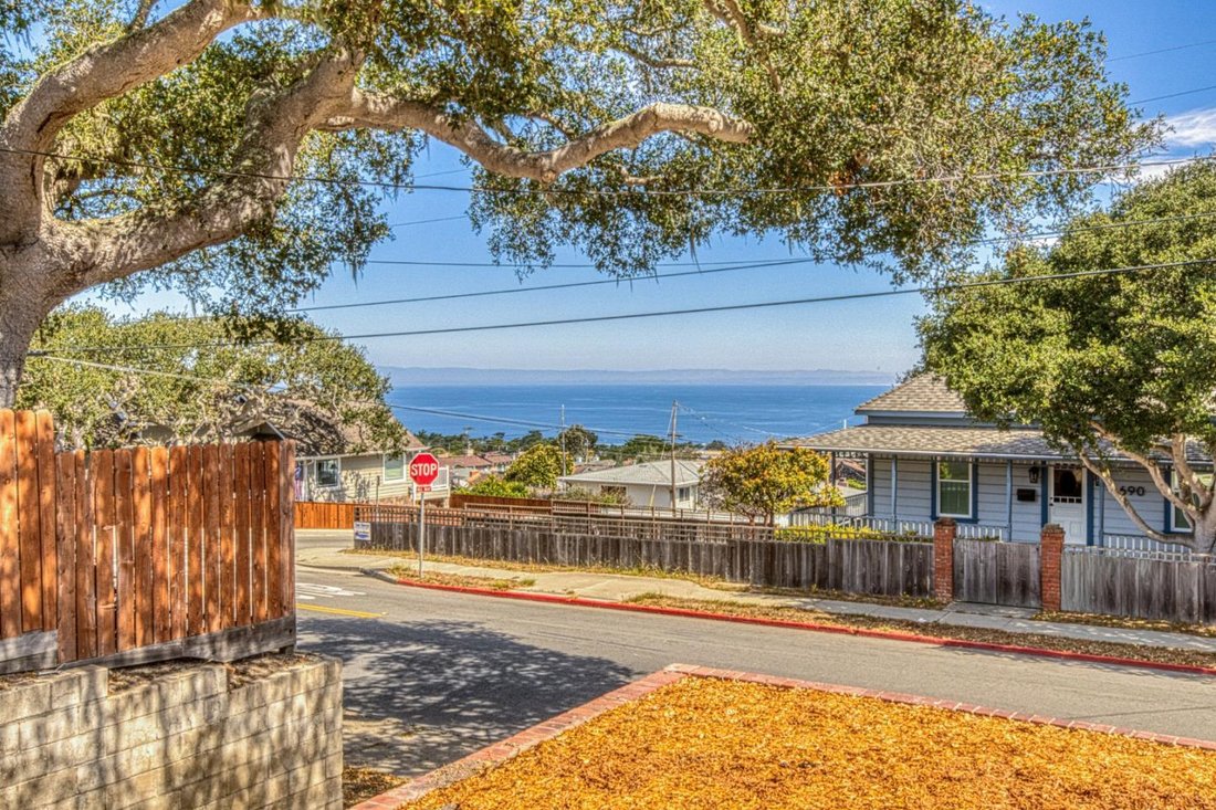 House in Monterey, California, United States 3 - 18990910