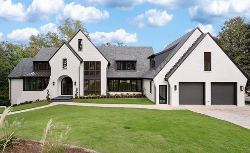 House in Mountain Brook, Alabama, United States 1