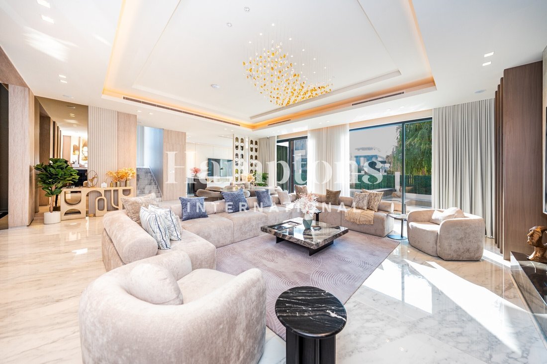 Villa in Hadaeq Sheikh Mohammed Bin Rashid, Dubai, United Arab Emirates 3 - 18990875