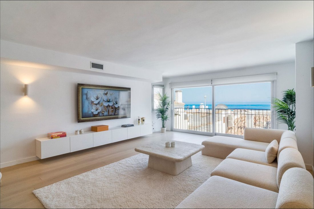 Apartment in Puerto Banus, Marbella, Spain 3 - 18991397