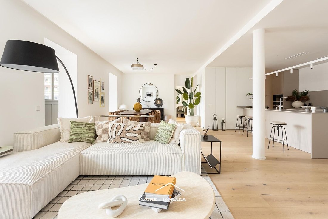 Apartment in Eixample, Barcelona, Spain 2 - 18991185