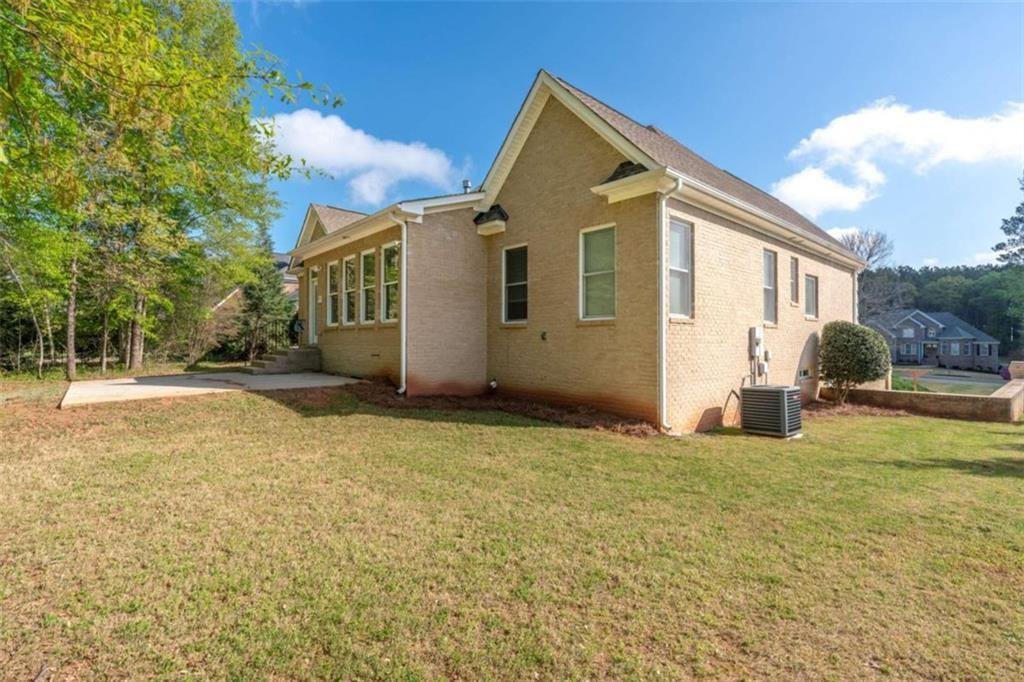 House in Social Circle, Georgia, United States 2 - 18991153