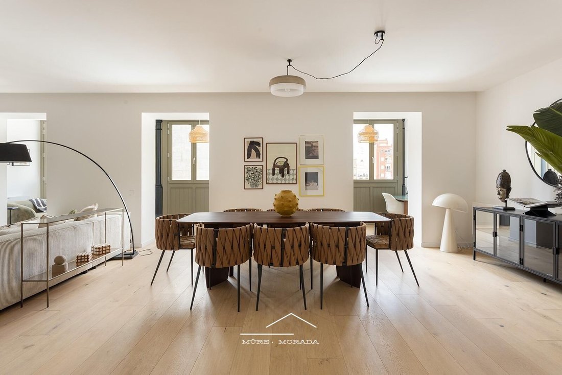 Apartment in Eixample, Barcelona, Spain 1 - 18991155
