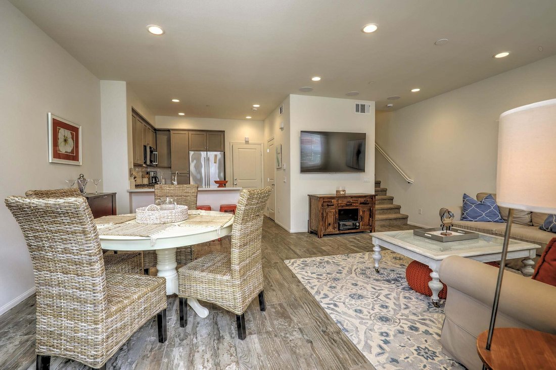 Condo in Goleta, California, United States 1 - 18990784