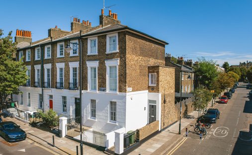 House in Barnsbury, Islington, England 1