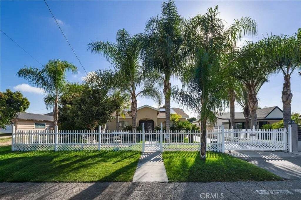 House in Los Angeles, California, United States 1 - 18990951