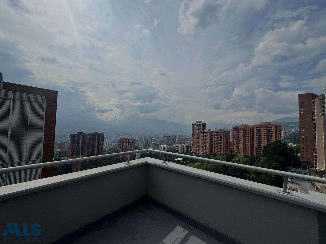 Apartment in Medellín, Antioquia, Colombia 2 - 18991254
