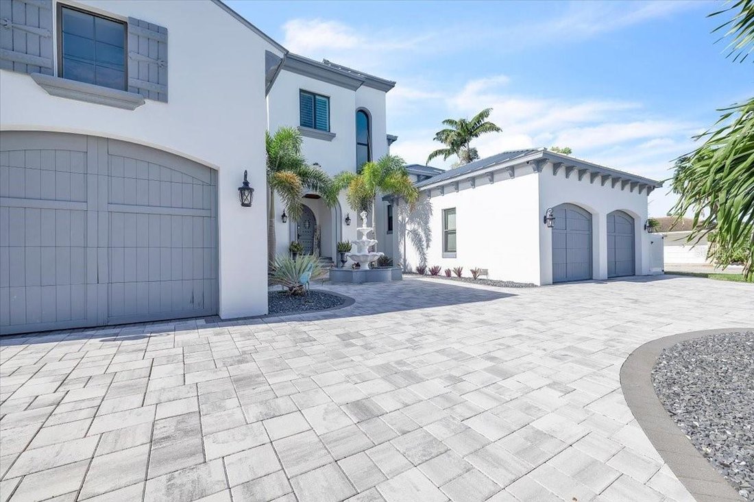 House in Cape Coral, Florida, United States 5 - 18991085