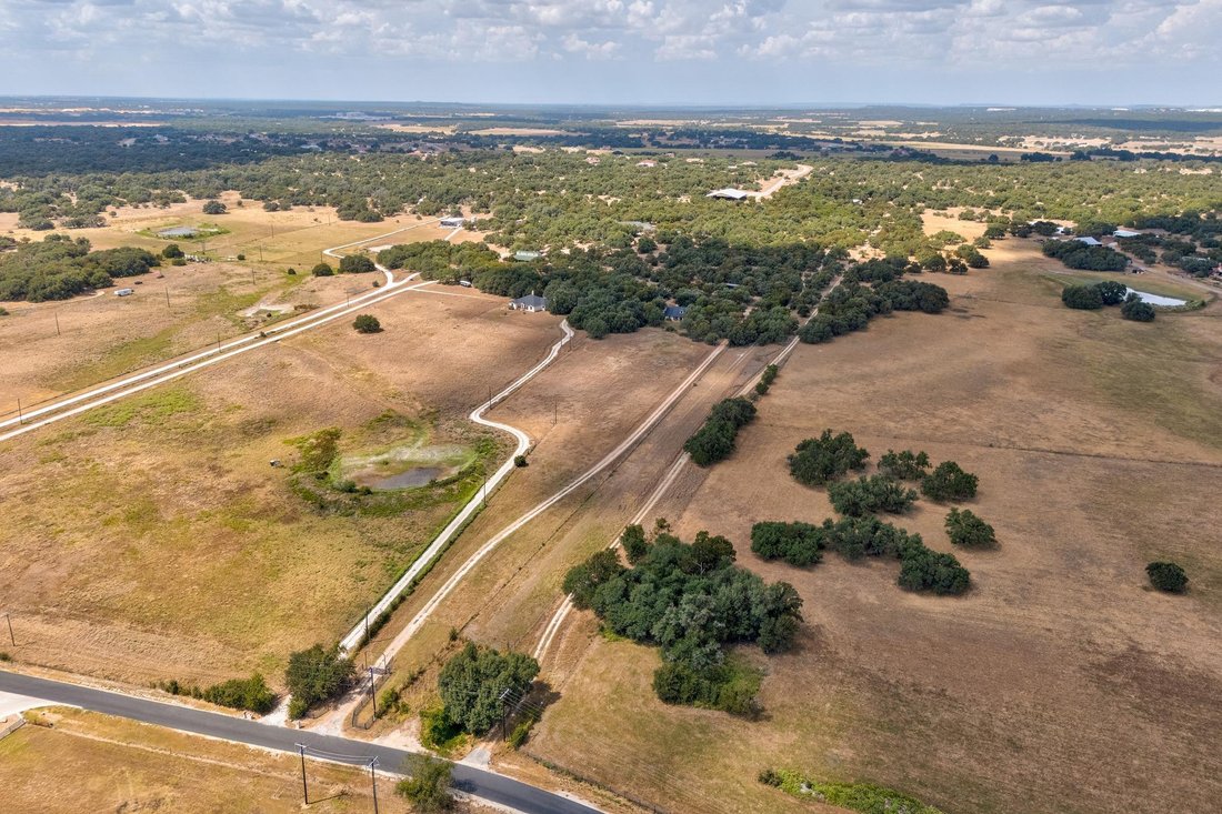 House in Florence, Texas, United States 1 - 18991094