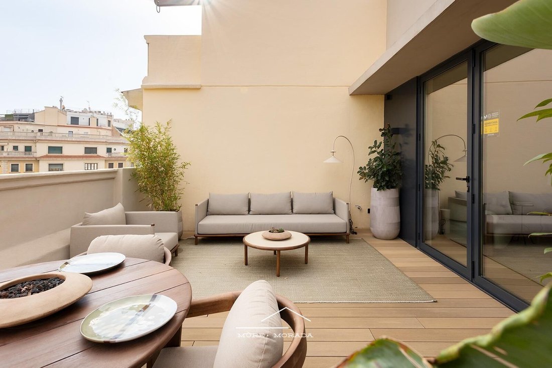 Penthouse in Eixample, Barcelona, Spain 1 - 18991070