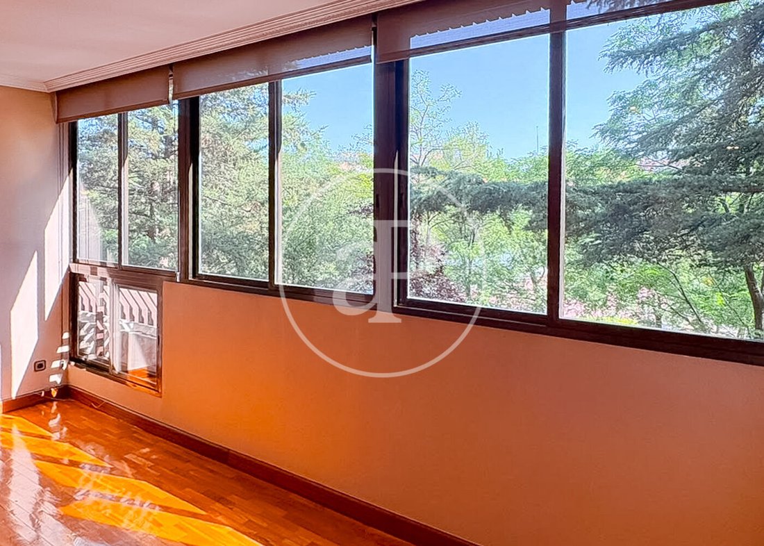 Apartment in Fuencarral-El Pardo, Madrid, Spain 3 - 18991394