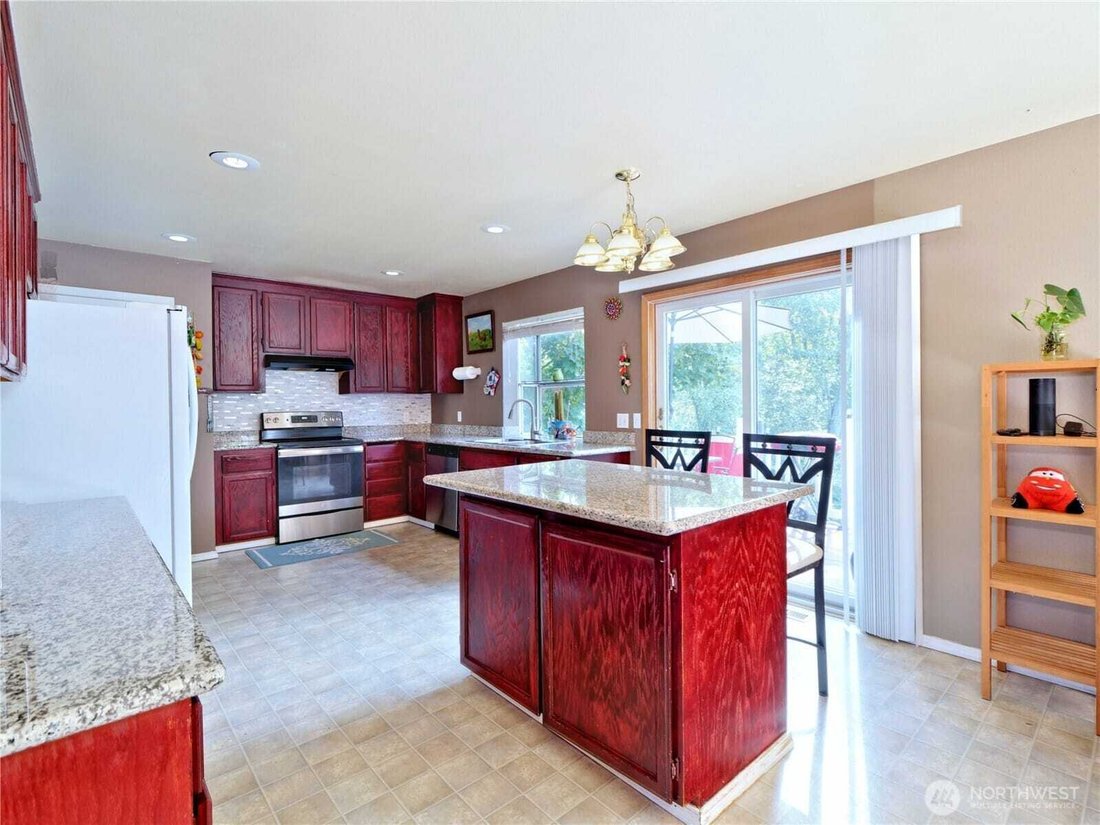 House in Federal Way, Washington, United States 3 - 18991012