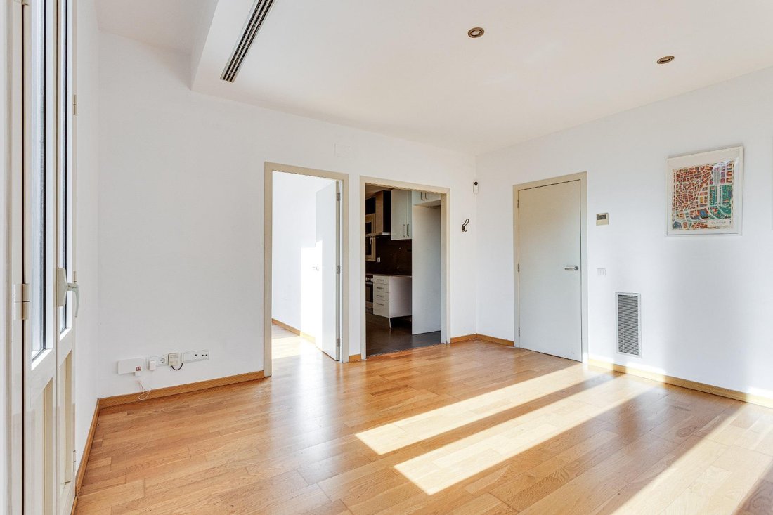 Apartment in Eixample, Barcelona, Spain 5 - 18991299