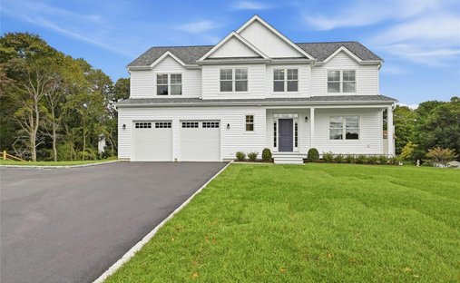 House in East Northport, New York, United States 1