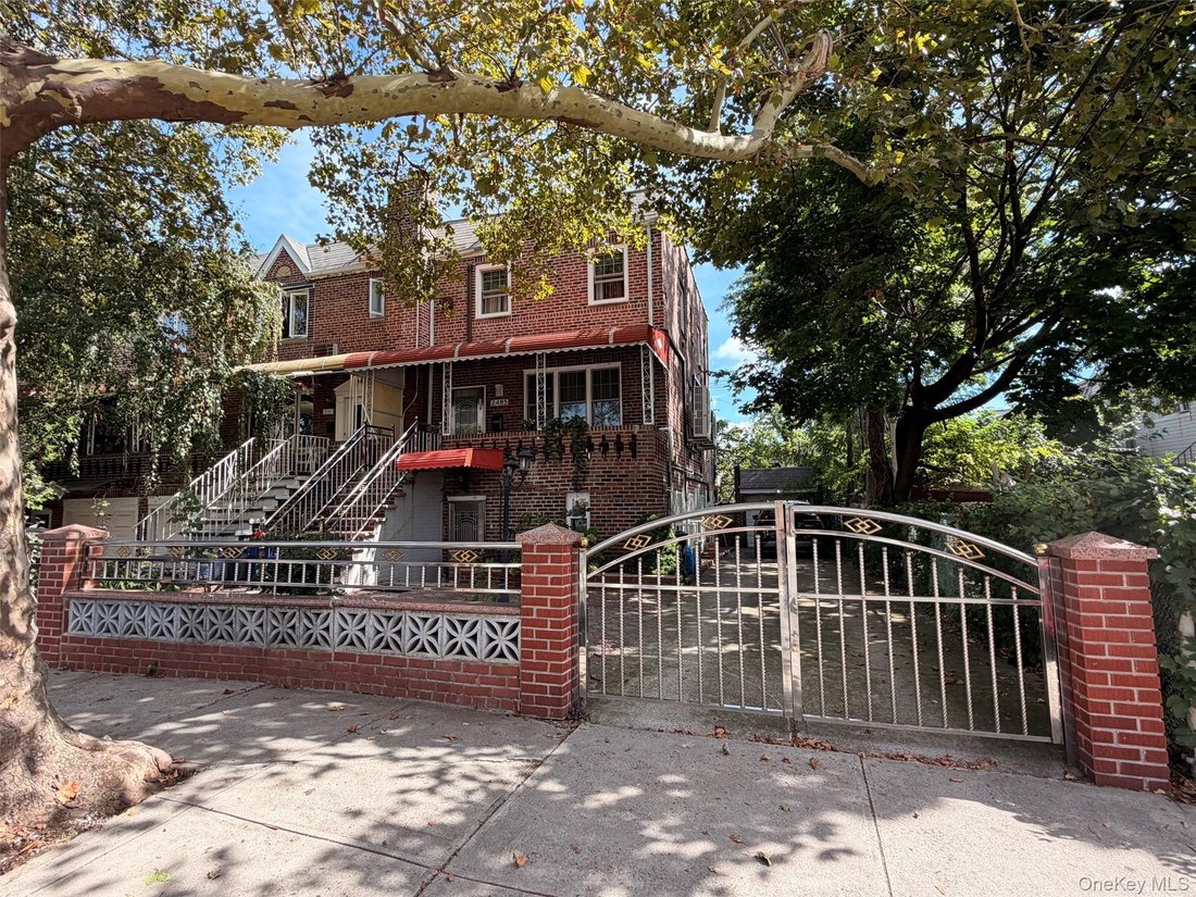 House in New York, New York, United States 2 - 18990994