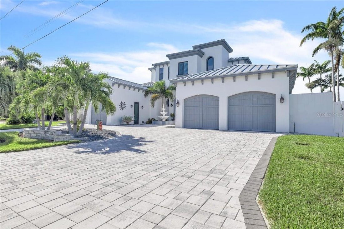 House in Cape Coral, Florida, United States 4 - 18991085