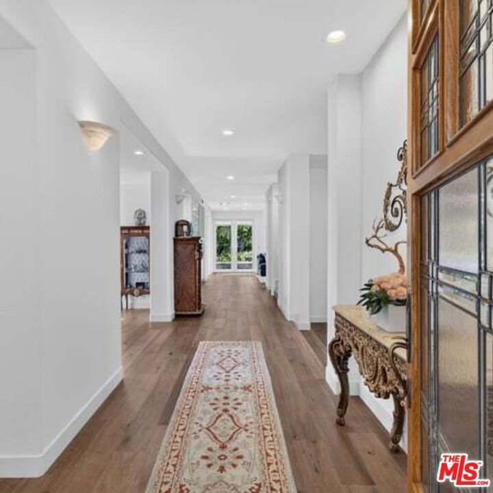 House in Los Angeles, California, United States 5 - 18990963