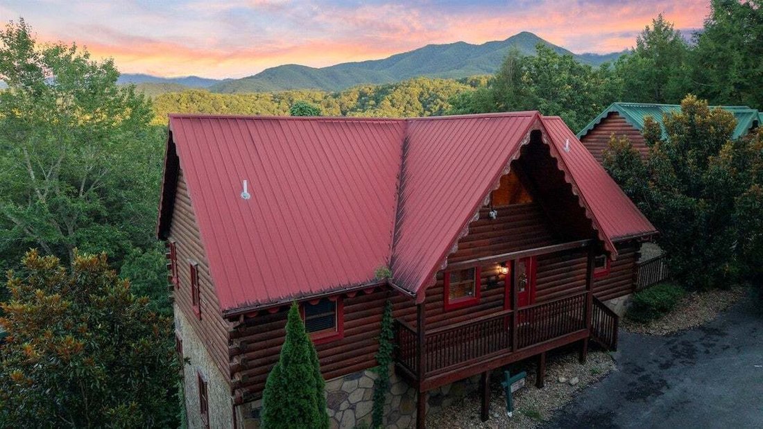 House in Gatlinburg, Tennessee, United States 1 - 18990807