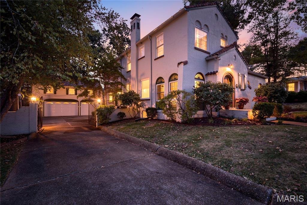 House in Webster Groves, Missouri, United States 2 - 18990856