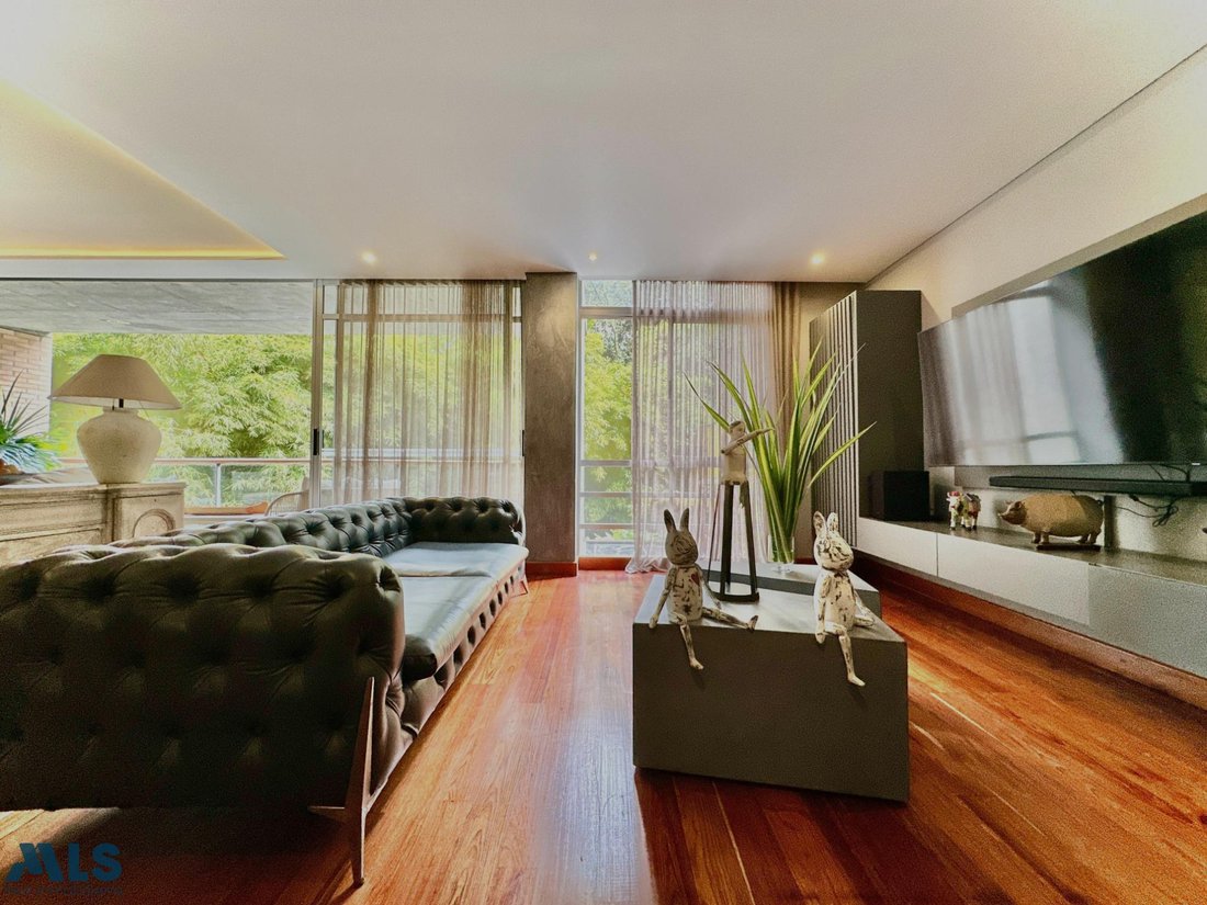 Apartment in Medellín, Antioquia, Colombia 2 - 18991264