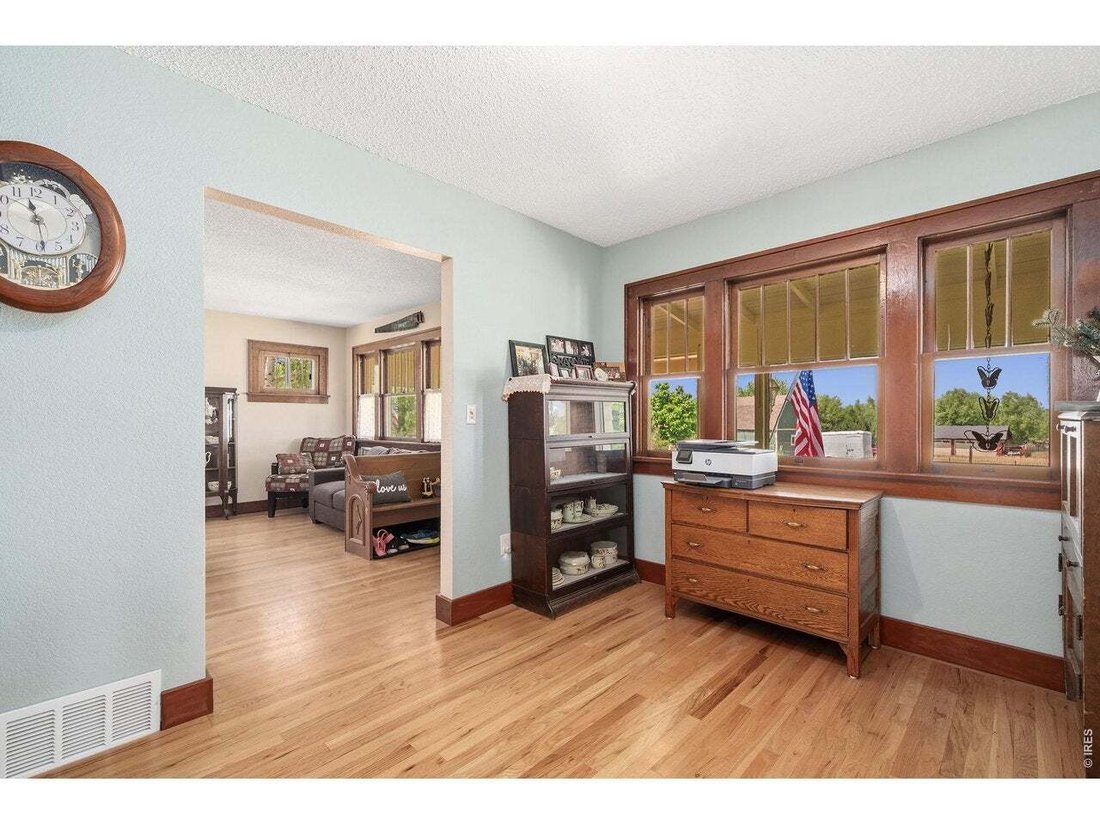 Longmont, Colorado, United States 4 - 18990828