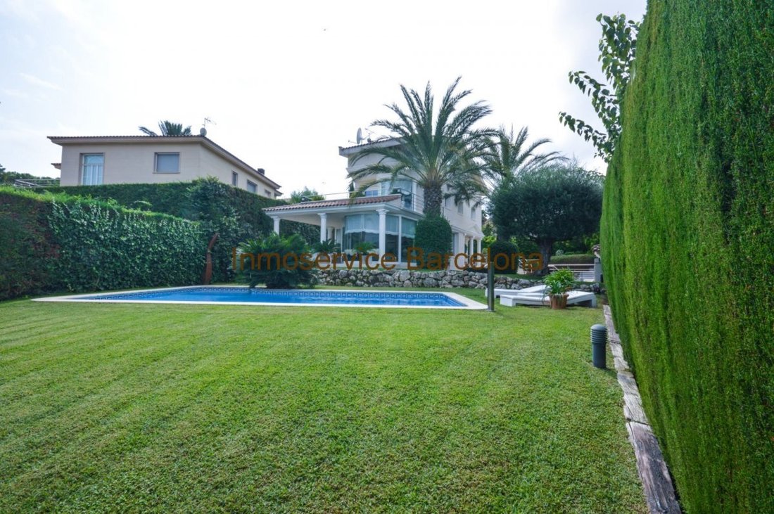 Villa in Alella, Catalonia, Spain 2 - 18991073