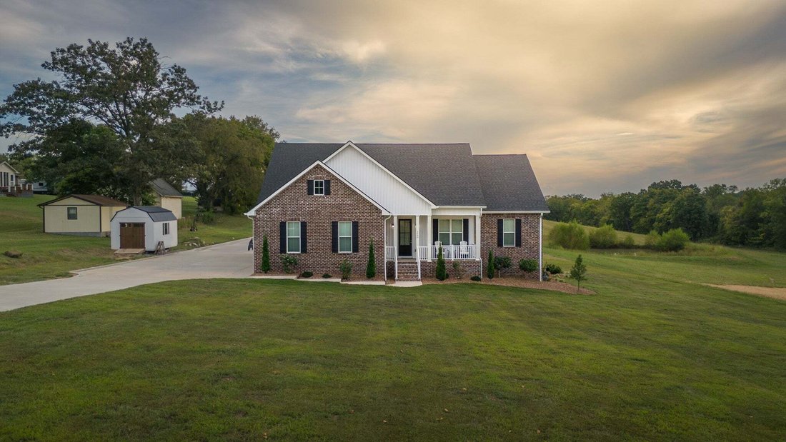 House in Springfield, Tennessee, United States 1 - 18990794